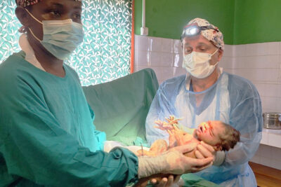 MISION 2025 - REPUBLICA CENTROAFRICANA - BAGANDOU SOCIACION SARA ALLUT PLATA